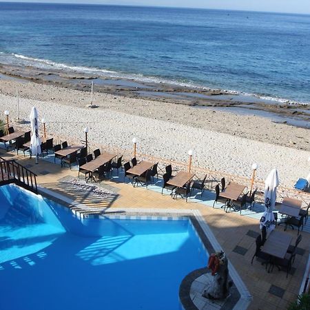 Pebble Beach Hotel Plomári Kültér fotó