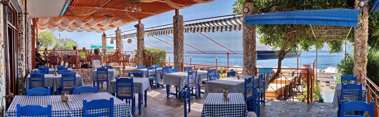 Pebble Beach Hotel Plomári Kültér fotó
